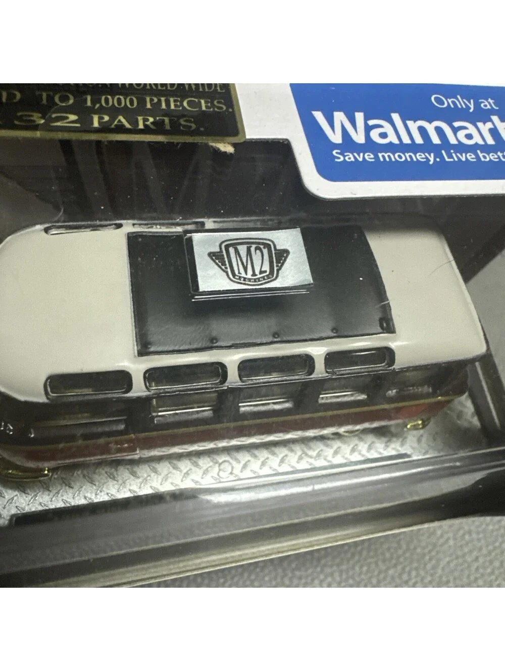 M2 Machines Auto-Thentics 1959 VW Microbus Deluxe USA VWS01 CHASE Limited 1,000
